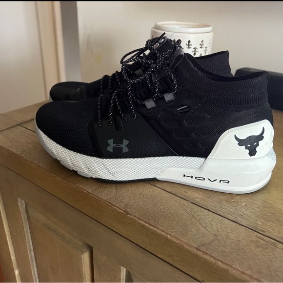 Project Rock Under Armor training shoes - Picture 2 of 2